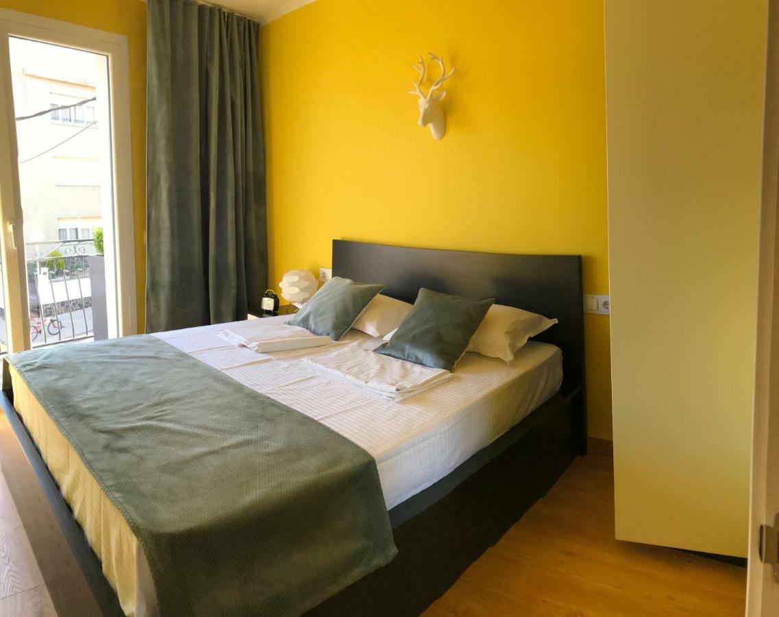La Vela Blanca Apartment Roses Exterior photo