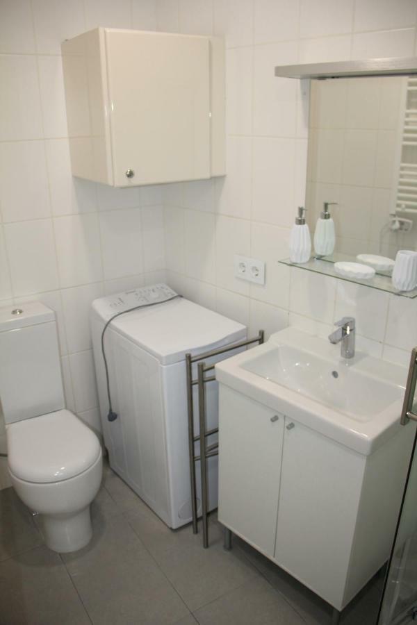 La Vela Blanca Apartment Roses Exterior photo