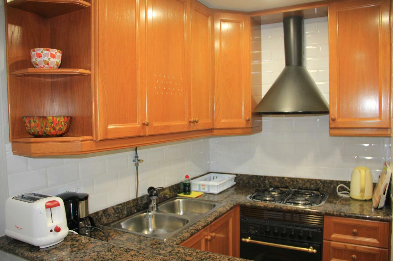 La Vela Blanca Apartment Roses Exterior photo